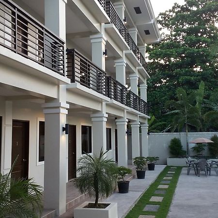 טקלובן Veranda Residence Inn מראה חיצוני תמונה