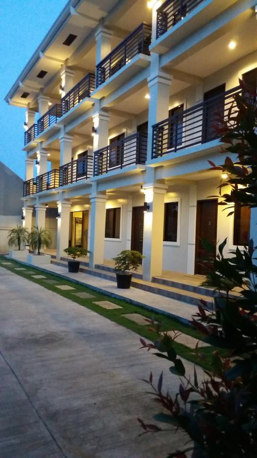 טקלובן Veranda Residence Inn מראה חיצוני תמונה